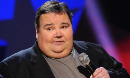 what did John Pinette pass away from in 2014?